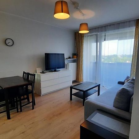 Appartement Ursa - Wygodny Apartament I Bezplatny Parking Na Miejscu à Varsovie Extérieur photo