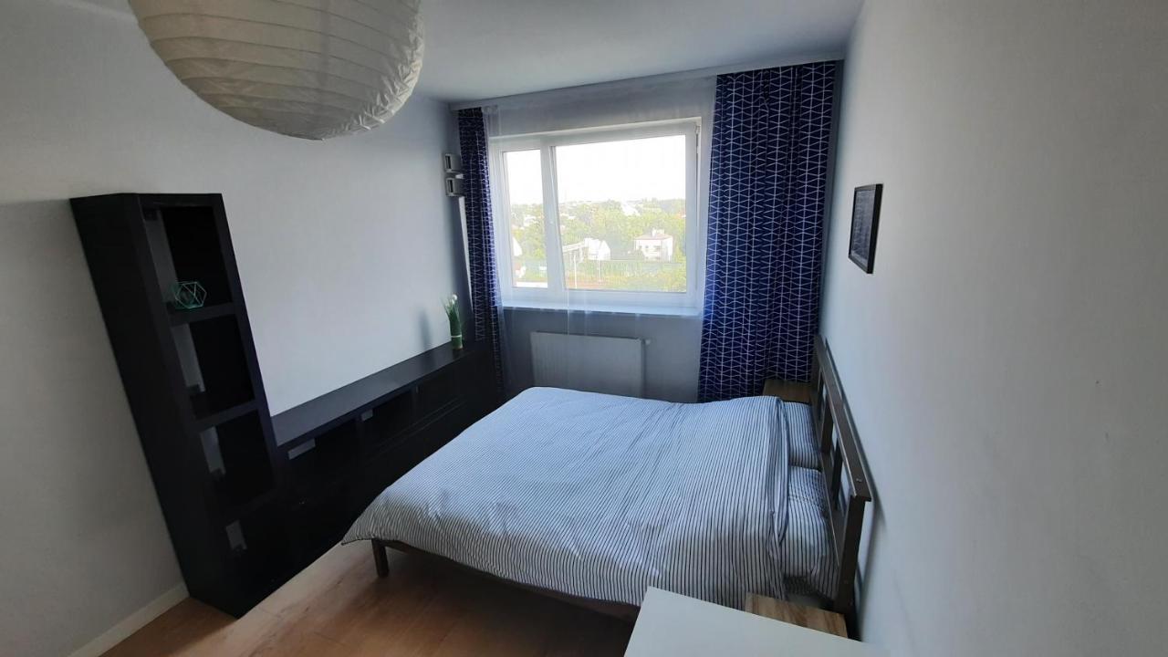 Appartement Ursa - Wygodny Apartament I Bezplatny Parking Na Miejscu à Varsovie Extérieur photo